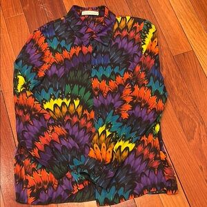 Alice & Olivia Colorful Feather print Pattern Shirt please see measurements